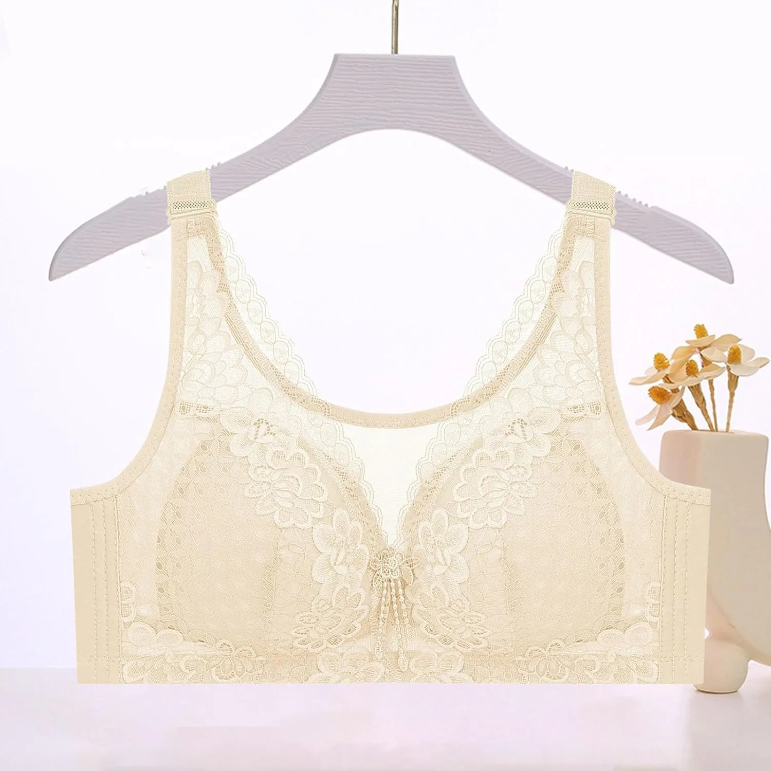 Women's Fashionable and Casual Wire Large Size Thin Adjustable Bra Comfortable Sexy Lace Bra Padded